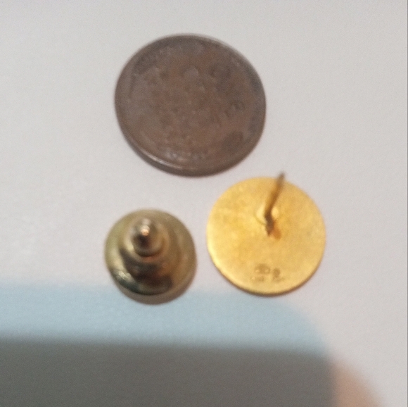 Melaleuca Lapel Pin 1/10-10k Gold Filled Fern Water Droplet 1/4" Associate Award - Picture 3 of 3